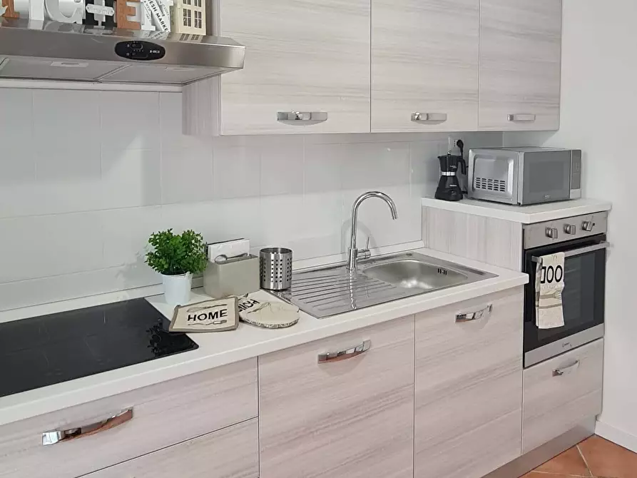 Immagine 10 di Camera in affitto  in Lungotevere di Pietra Papa61 a Roma