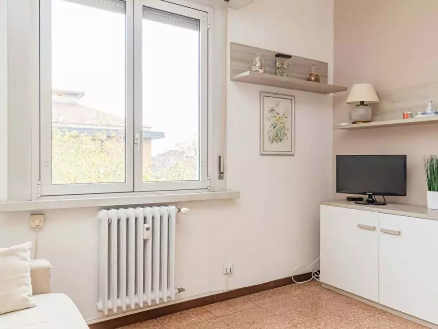 Immagine 14 di Appartamento in affitto  in Via Giambellino40 a Milano