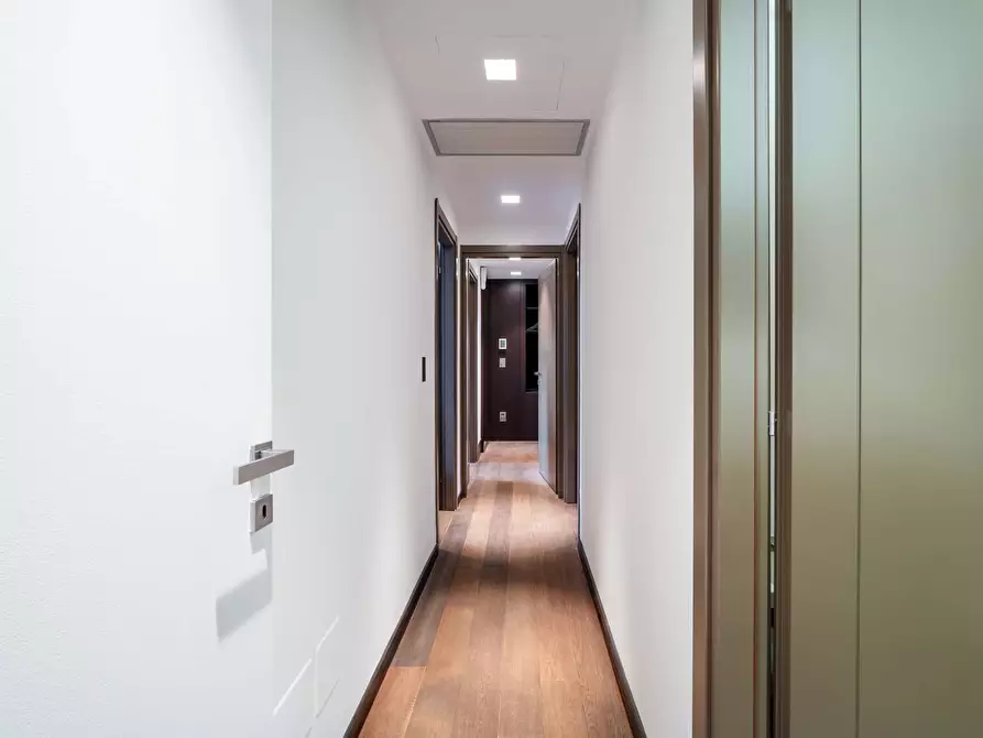 Immagine 28 di Appartamento in affitto  in Via Borgonuovo4 a Milano
