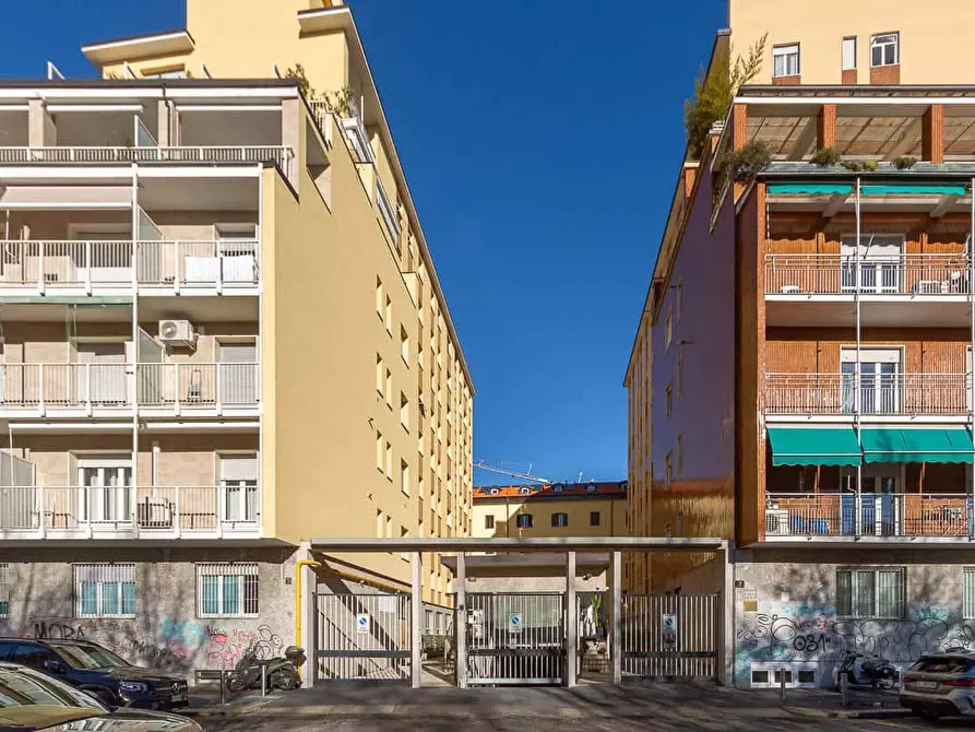 Immagine 61 di Appartamento in affitto  in Via Salasco5 a Milano