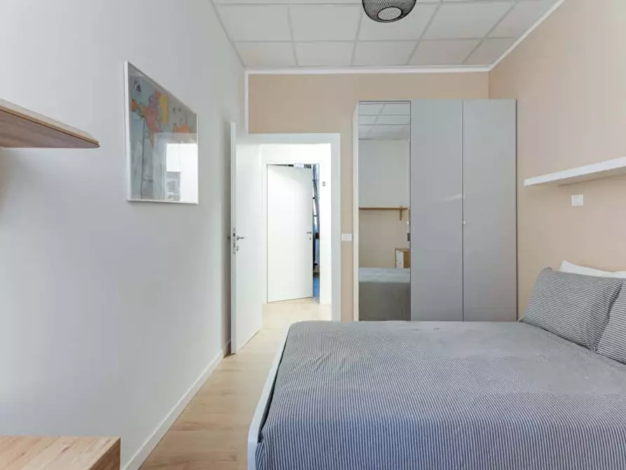 Immagine 2 di Camera in affitto  in Via Privata Minturno10 a Milano