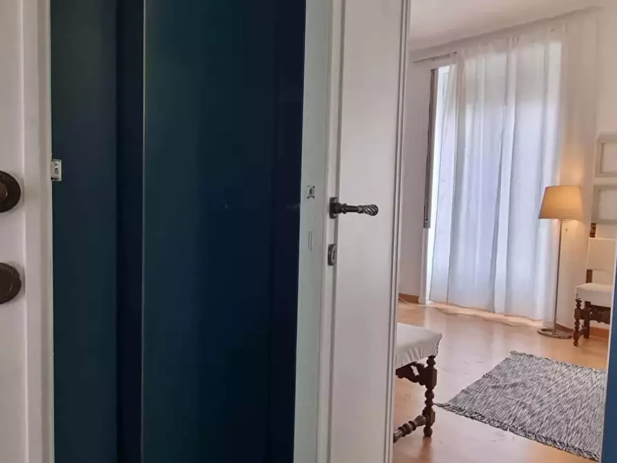 Immagine 28 di Appartamento in affitto  in Via San Barnaba a Milano