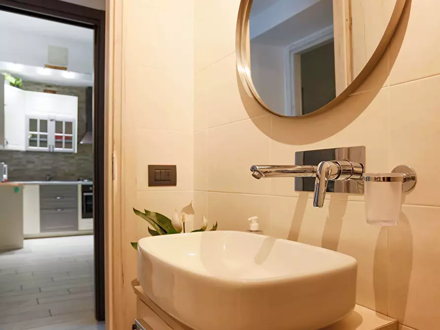 Immagine 39 di Appartamento in affitto  in Via Cenisio54 a Milano