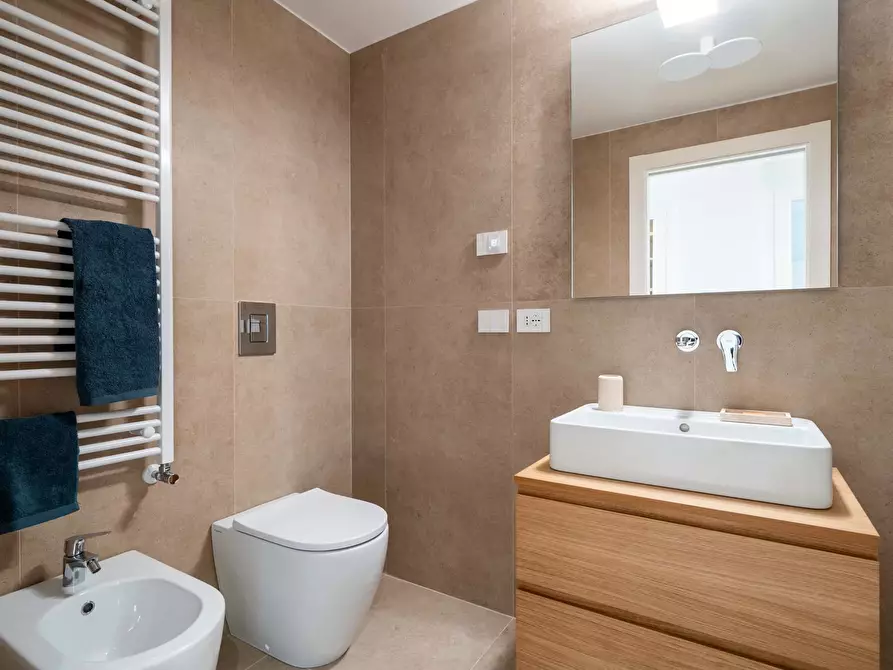 Immagine 50 di Appartamento in affitto  in Via Errico Petrella4 a Milano