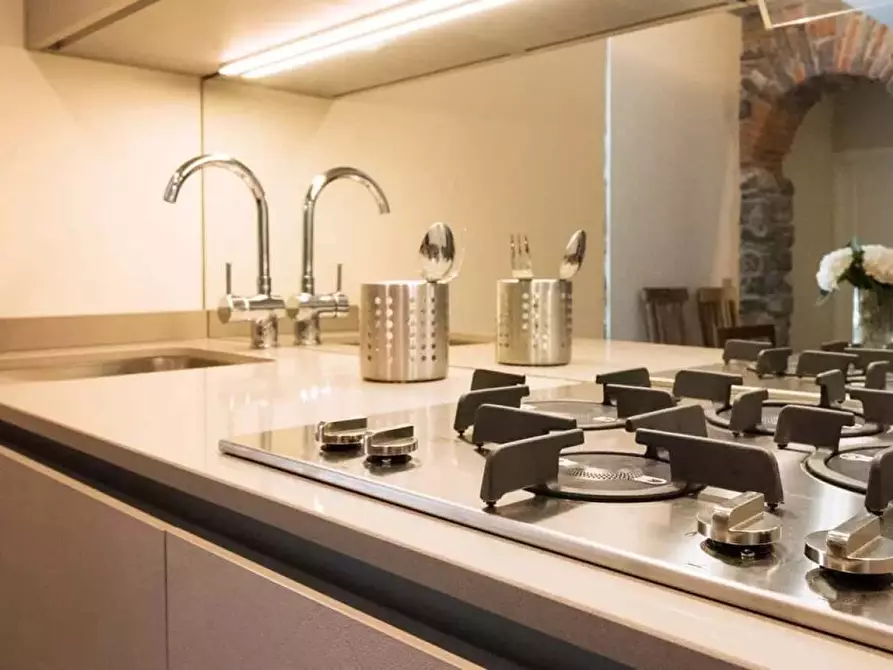 Immagine 30 di Appartamento in affitto  in Via Morazzone Pier Francesco Mazzucchelli a Como