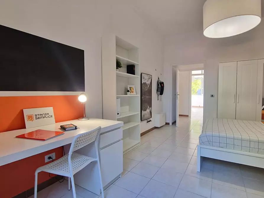 Immagine 7 di Camera in affitto  in Via Ostiense353 a Roma