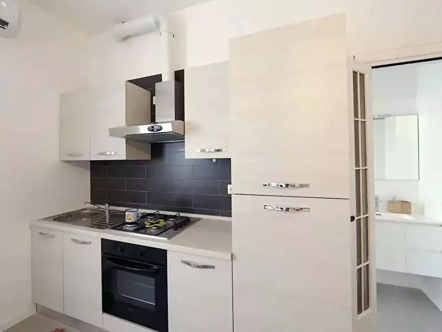 Immagine 3 di Appartamento in affitto  in Via Morazzone1 a Milano