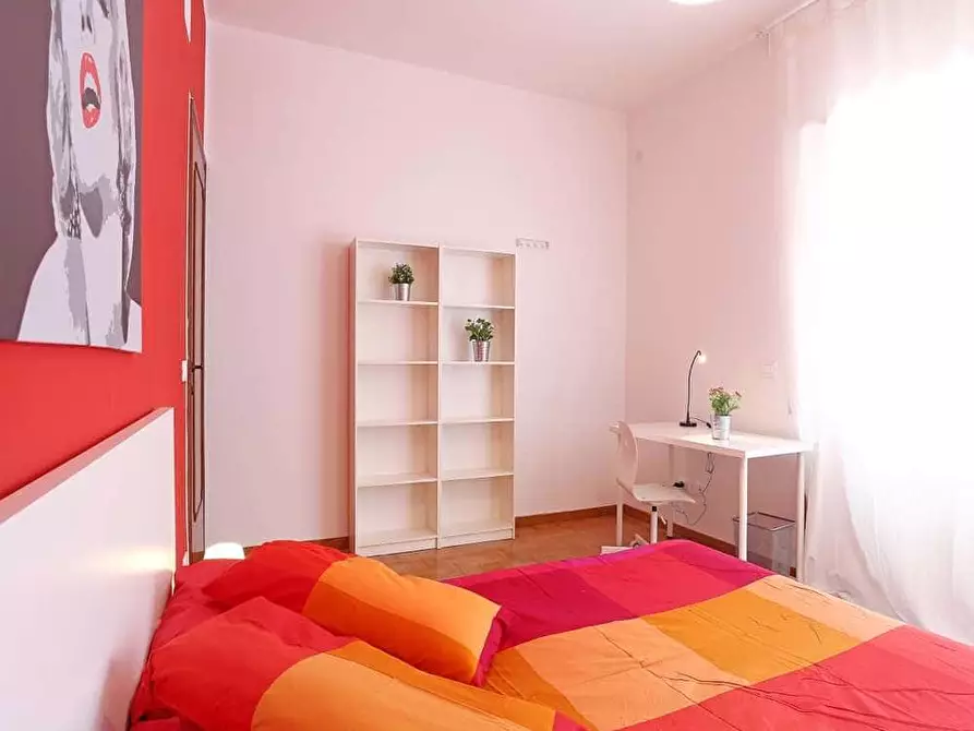 Immagine 14 di Camera in affitto  in Via Gualdo Tadino4 a Roma