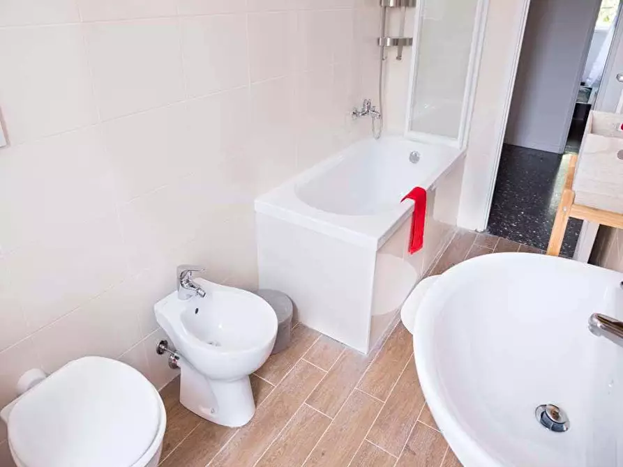 Immagine 36 di Camera in affitto  in Viale Argonne26 a Milano