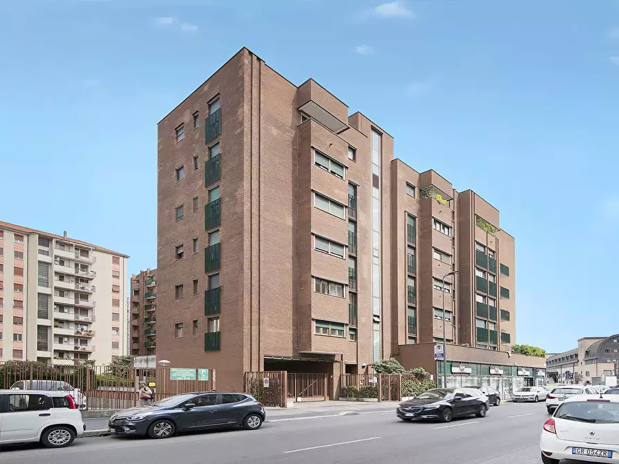 Immagine 17 di Appartamento in affitto  in Via Ronchi2 a Milano