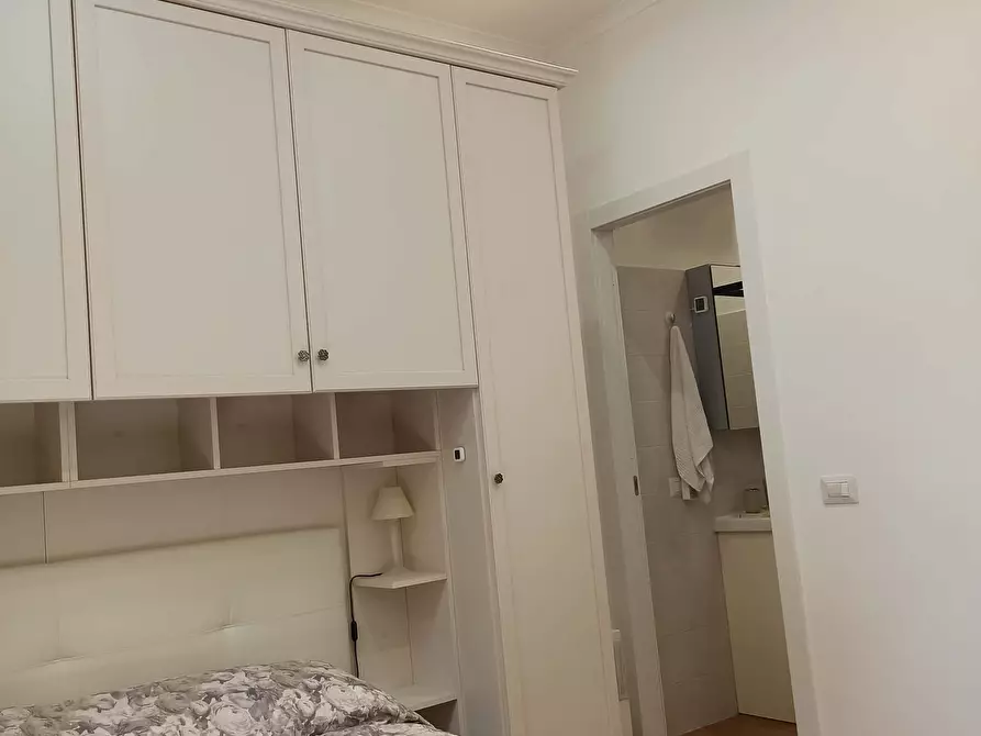 Immagine 5 di Appartamento in affitto  in Via Castell'Umberto27 a Roma