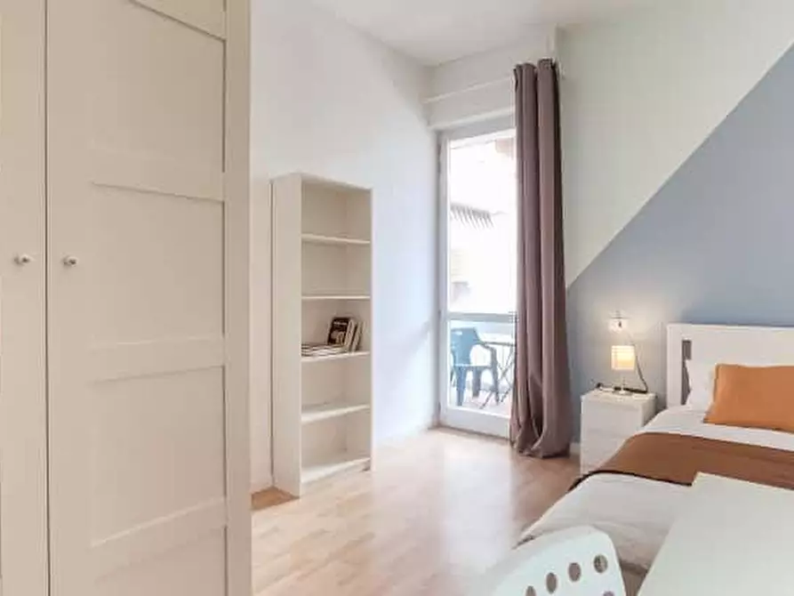 Immagine 5 di Camera in affitto  in Viale Luigi Ridolfi21 a Forli'