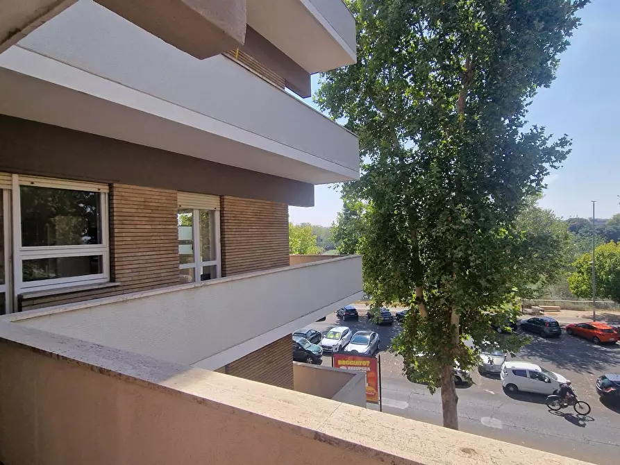 Immagine 28 di Camera in affitto  in Lungotevere di Pietra Papa61 a Roma