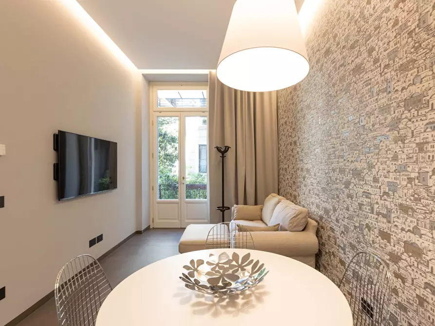 Immagine 37 di Appartamento in affitto  in Via Guido D'Arezzo8 a Milano