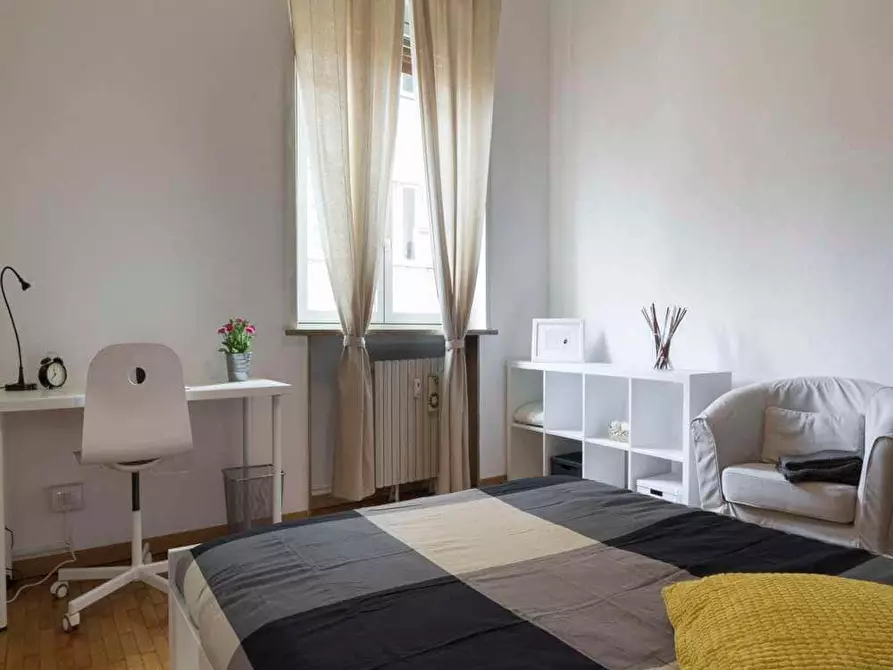 Immagine 7 di Camera in affitto  in Via Tarquinio Prisco3 a Milano