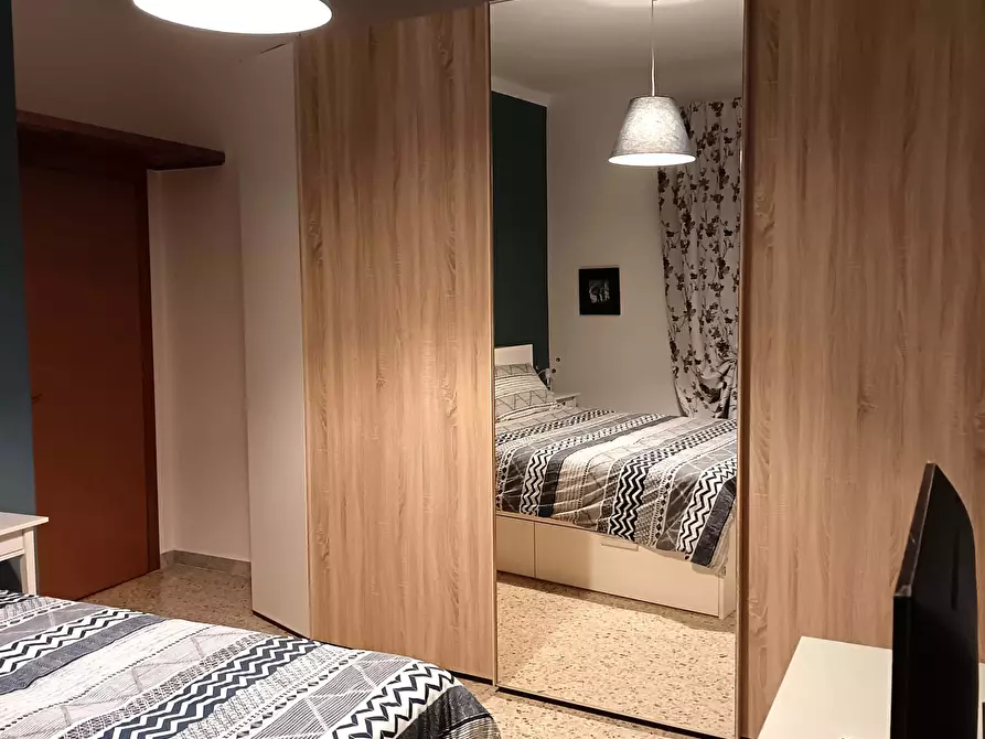 Immagine 5 di Appartamento in affitto  in Via Calpurnio Pisone96 a Roma