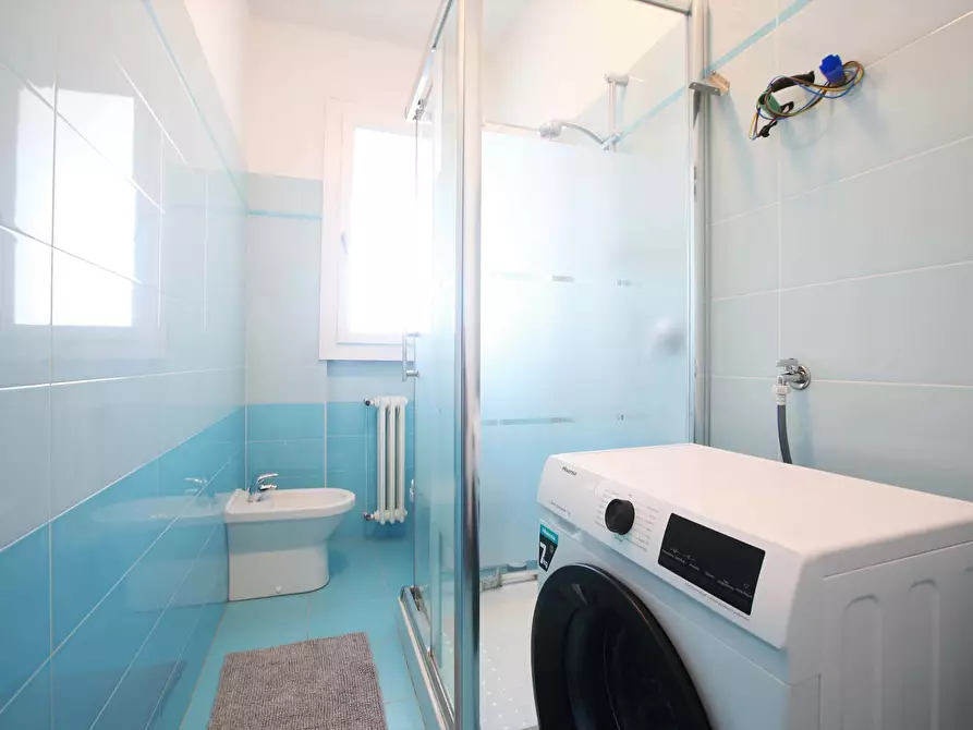 Immagine 17 di Camera in affitto  in Via Carlo Marx12 a Milano