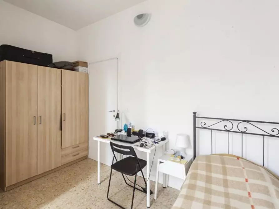 Immagine 2 di Camera in affitto  in Via Giovanni Targioni Tozzetti29 a Firenze