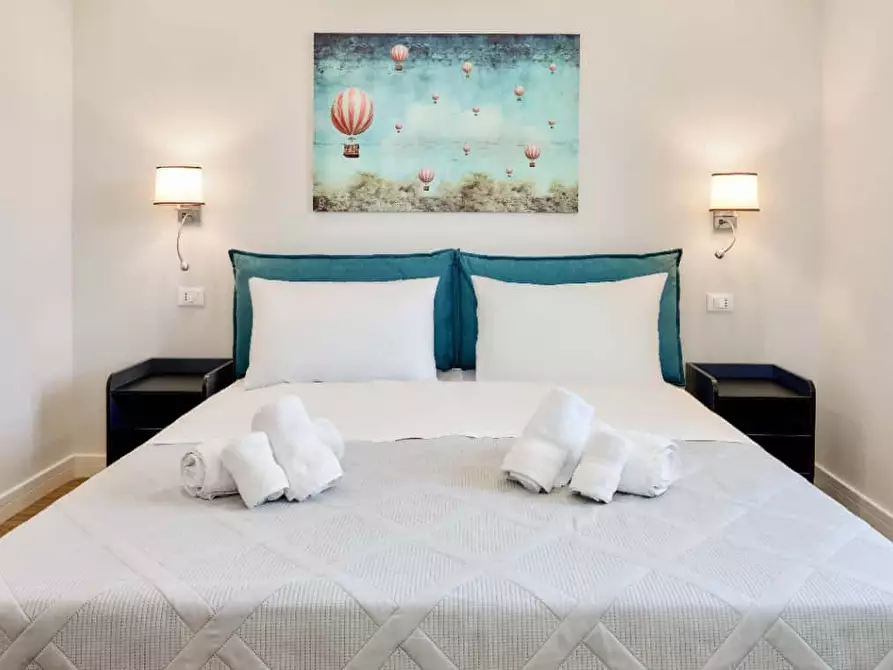 Immagine 17 di Appartamento in affitto  in Via Giulia di Gallese4 a Roma