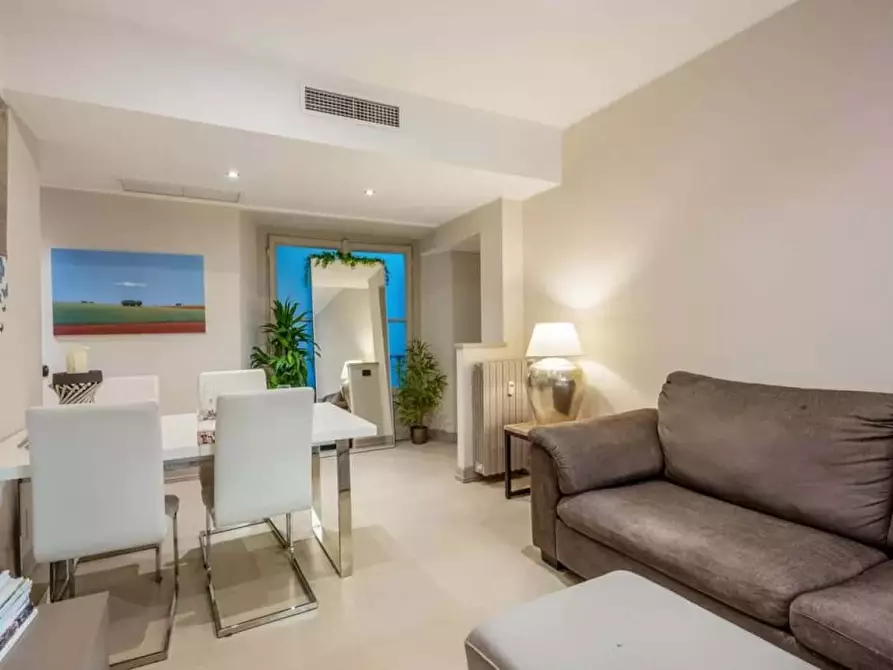 Immagine 3 di Appartamento in affitto  in Via Giorgio Giulini5 a Milano