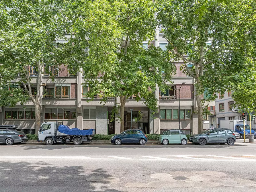 Immagine 1 di Appartamento in affitto  in Via Francesco Melzi d'Eril26 a Milano