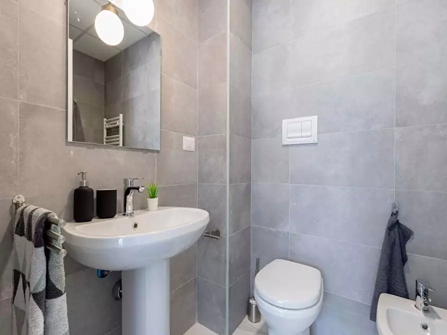 Immagine 4 di Camera in affitto  in Viale Bligny28 a Milano