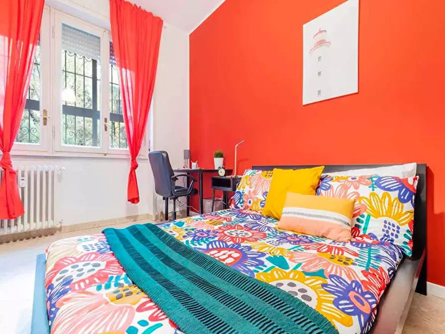 Immagine 1 di Camera in affitto  in Via Andrea Solari43/2 a Milano