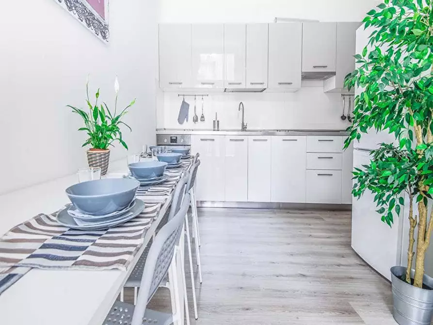 Immagine 13 di Camera in affitto  in Via Paolo Bassi25 a Milano