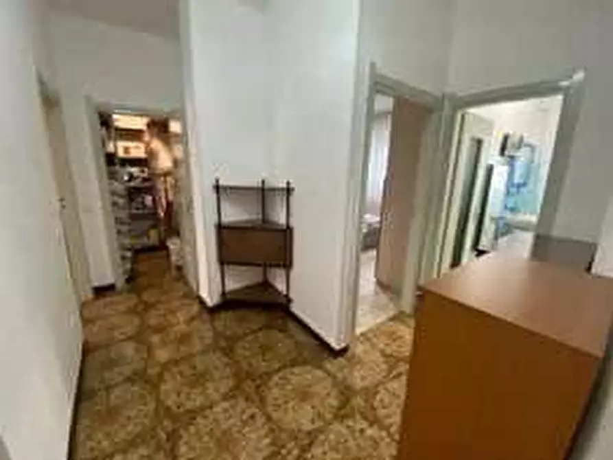 Immagine 33 di Camera in affitto  in Via Camillo Giussani25 a Milano