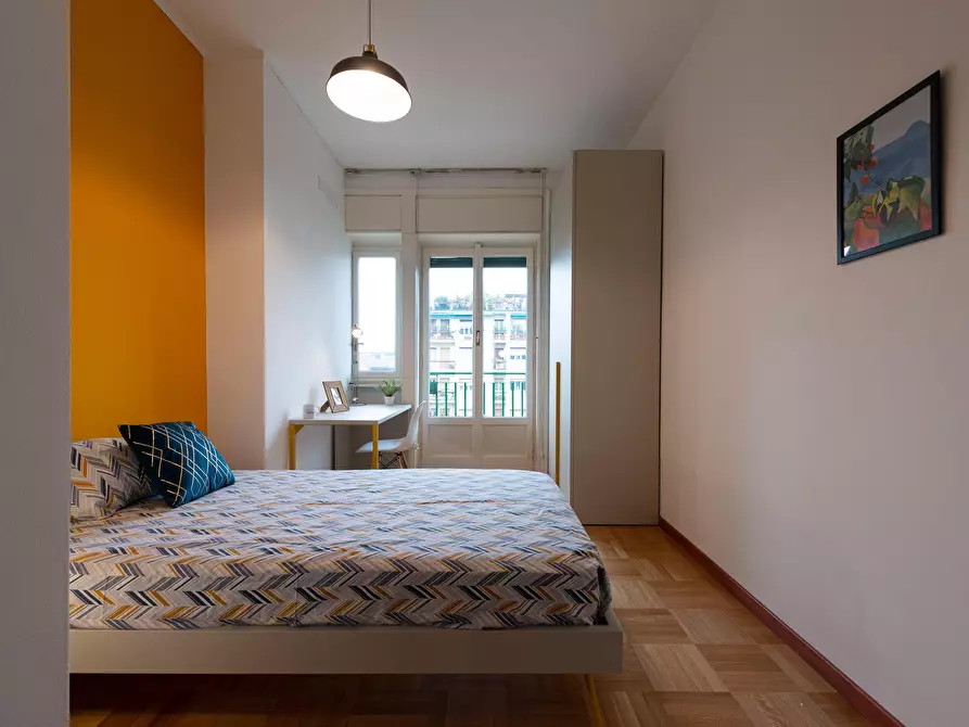 Immagine 3 di Camera in affitto  in Viale Beatrice d'Este30 a Milano