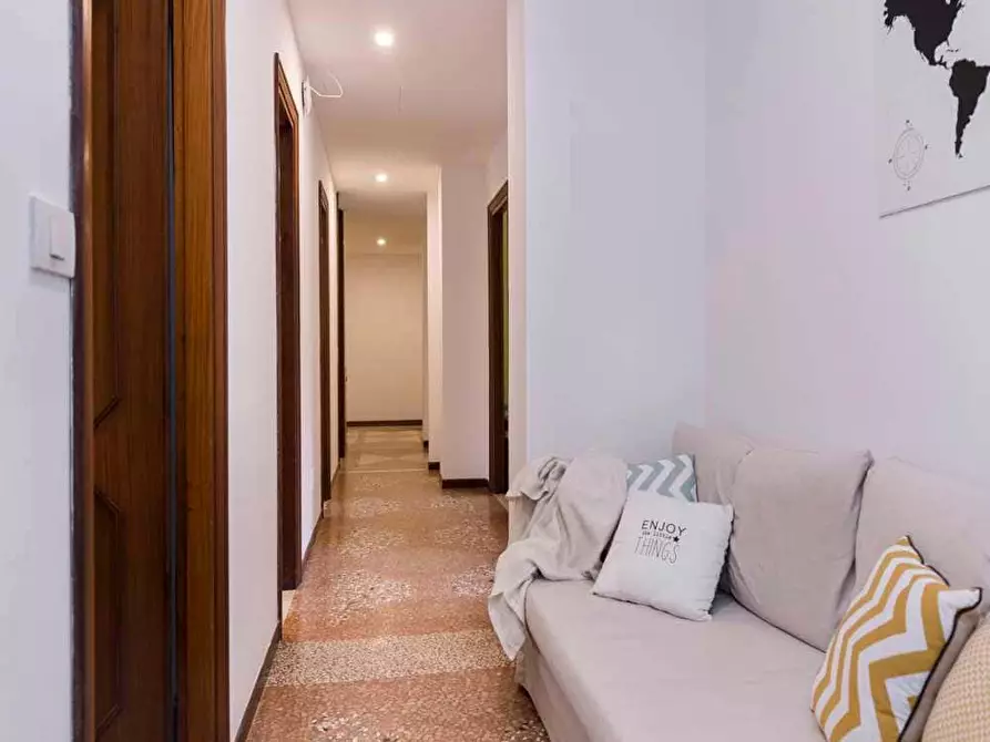 Immagine 12 di Camera in affitto  in Viale Giovanni Vicini20 a Bologna