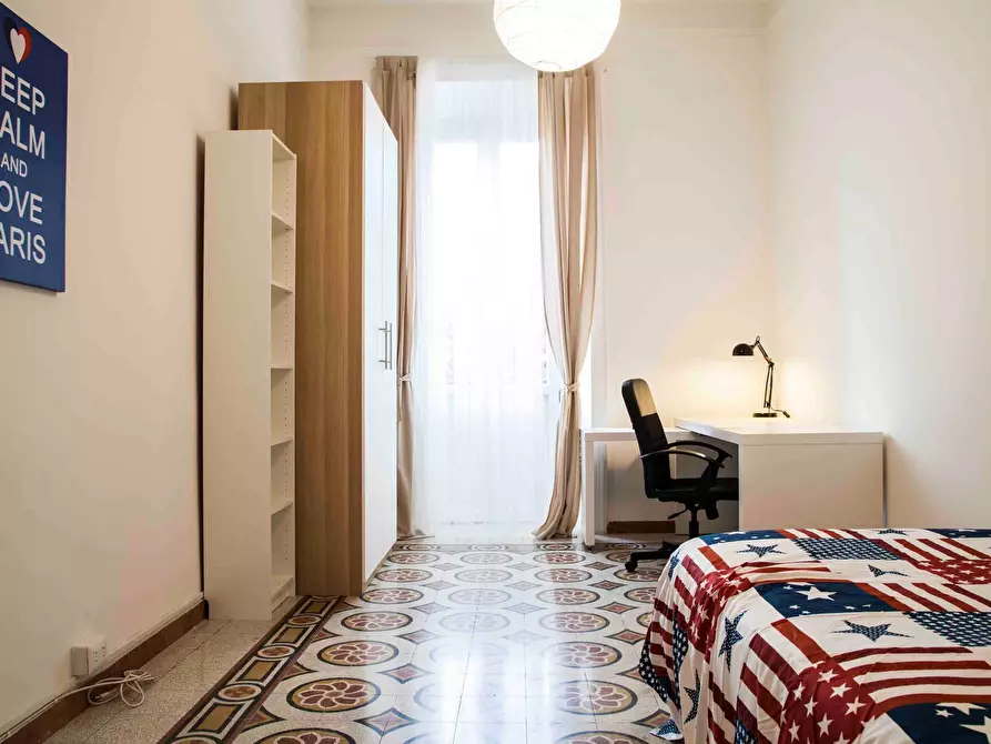 Immagine 1 di Camera in affitto  in Via Treviso43 a Roma