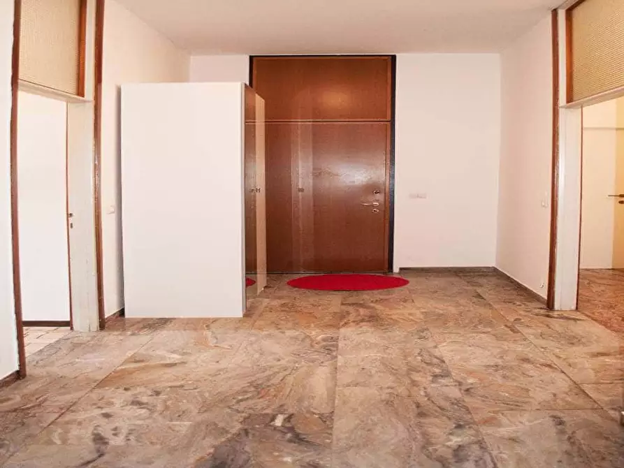 Immagine 23 di Camera in affitto  in Via Privata Reggio3 a Milano