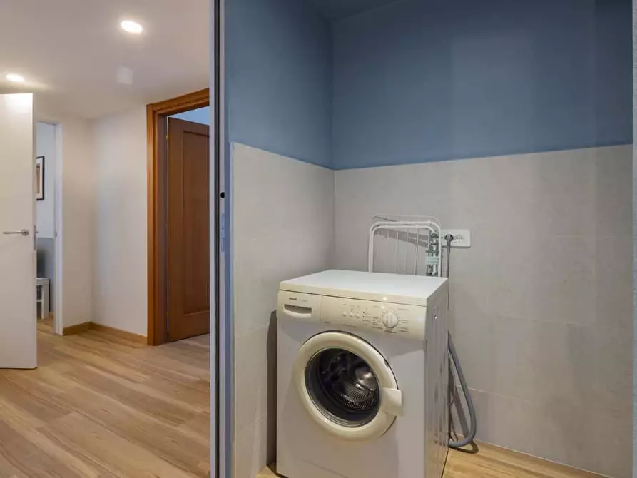 Immagine 36 di Appartamento in affitto  in Via Val di Sole22 a Milano