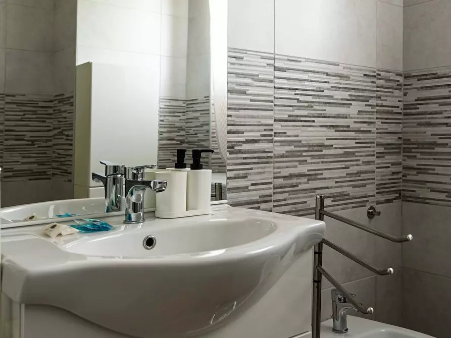 Immagine 14 di Appartamento in affitto  in Via Paul Valery3 a Milano