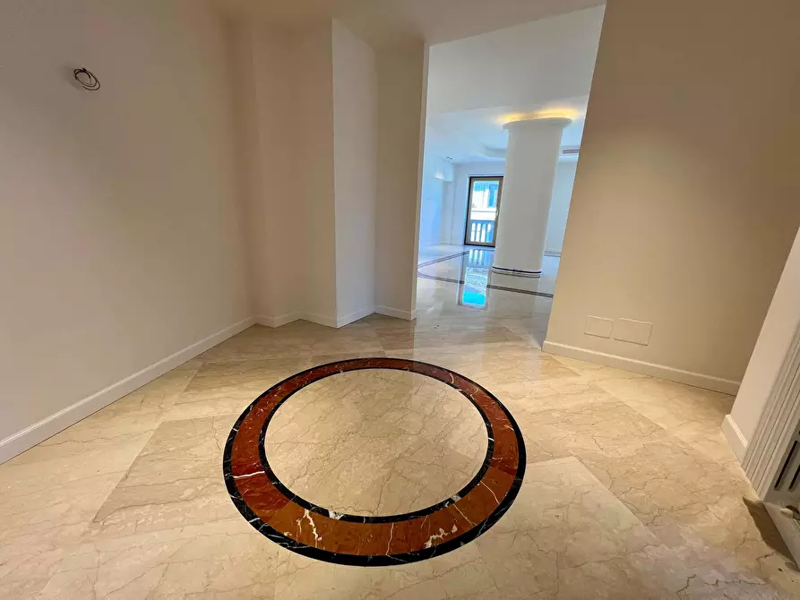 Immagine 15 di Appartamento in affitto  in Via Pietro Verri8 a Milano