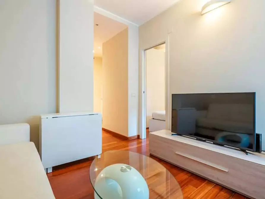 Immagine 2 di Appartamento in affitto  in Corso Sempione21 a Milano