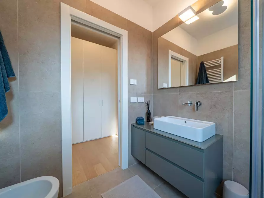 Immagine 16 di Appartamento in affitto  in Via Errico Petrella4 a Milano