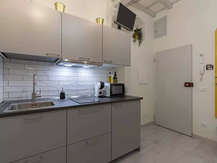 Immagine 13 di Appartamento in affitto  in Via del Campuccio11 a Firenze
