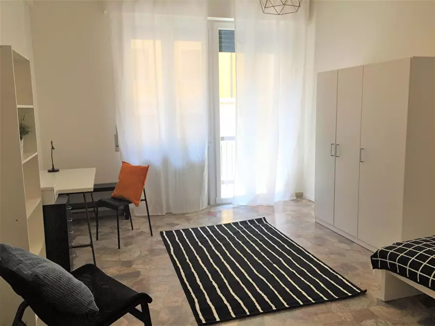 Immagine 3 di Camera in affitto  in Via Quintino Sella44 a Firenze