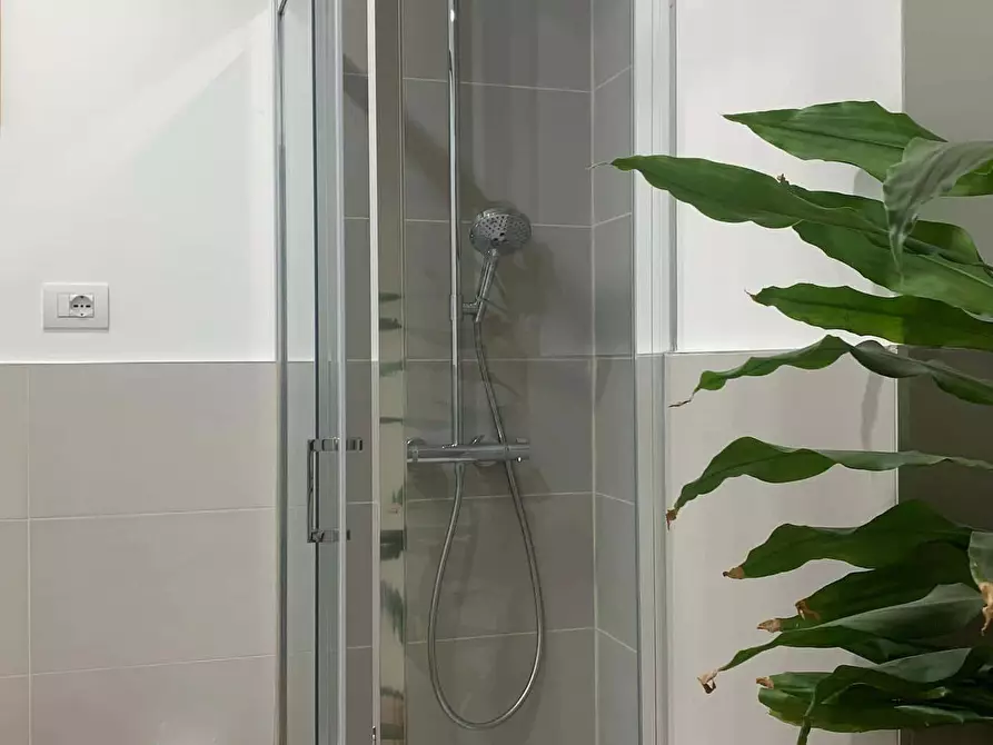 Immagine 10 di Appartamento in affitto  in Via Schiapparelli2 a Settimo Torinese