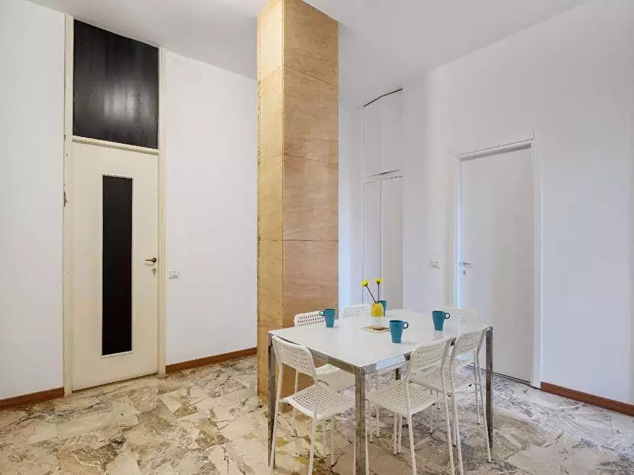 Immagine 19 di Camera in affitto  in Via Cosimo Del Fante12 a Milano