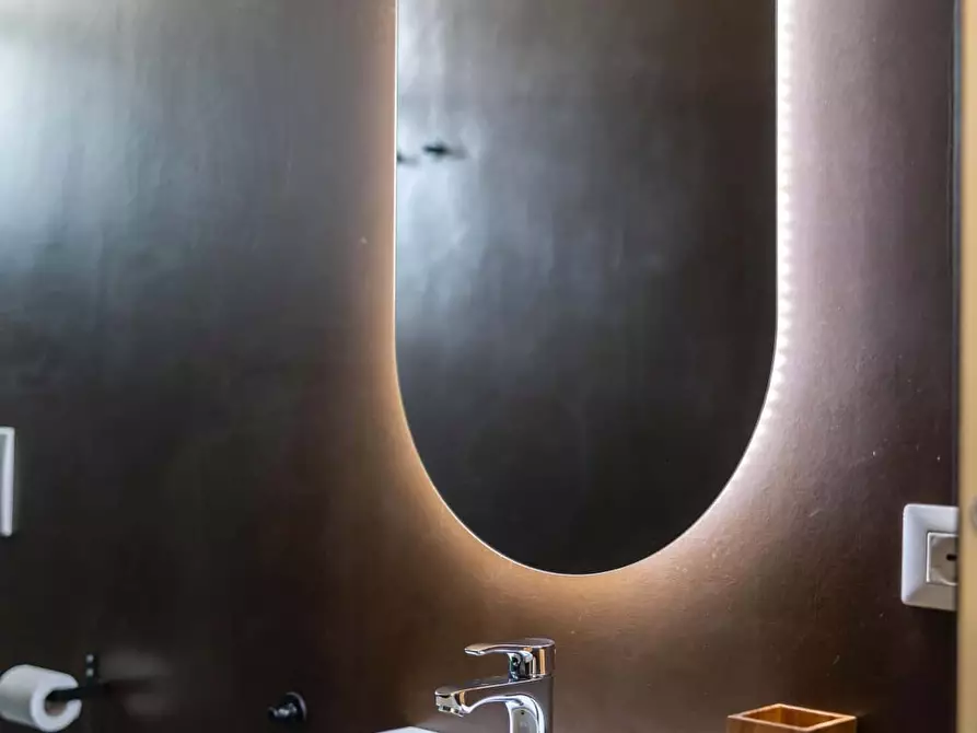 Immagine 15 di Appartamento in affitto  in Via degli Equi a Roma