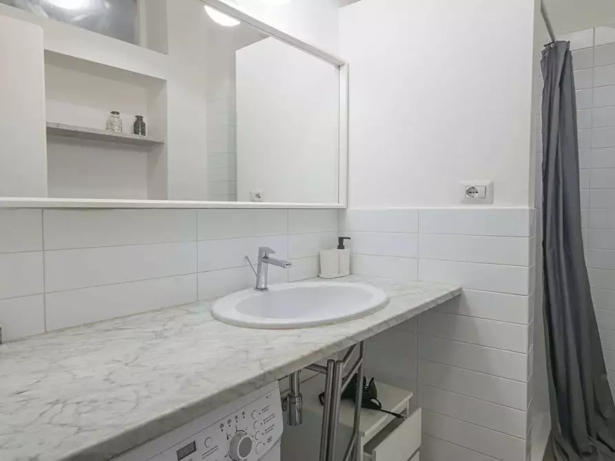 Immagine 16 di Appartamento in affitto  in Via Brembo11 a Milano