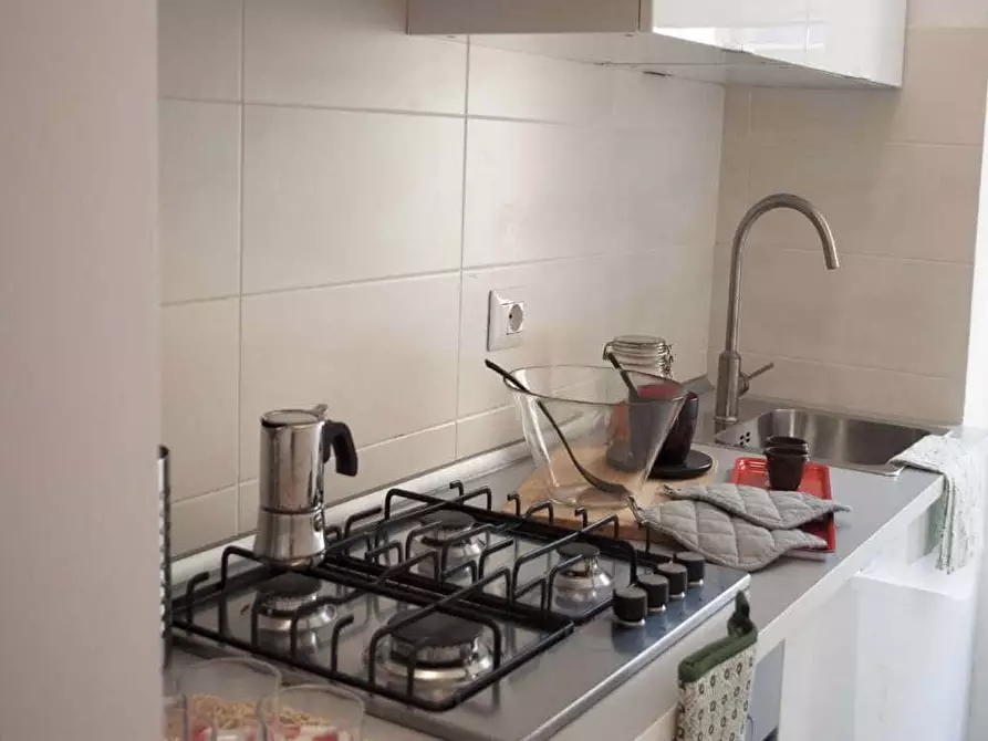 Immagine 19 di Camera in affitto  in Viale Tunisia13 a Milano