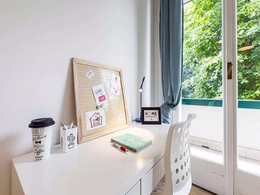 Immagine 5 di Camera in affitto  in Via Raffaello Bertieri1 a Milano