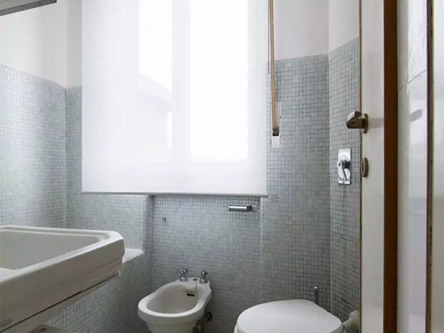 Immagine 20 di Camera in affitto  in Via Salvatore Barzilai15 a Milano