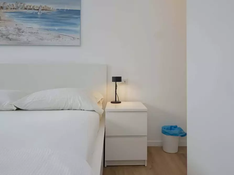 Immagine 20 di Appartamento in affitto  in Via Giambellino131 a Milano