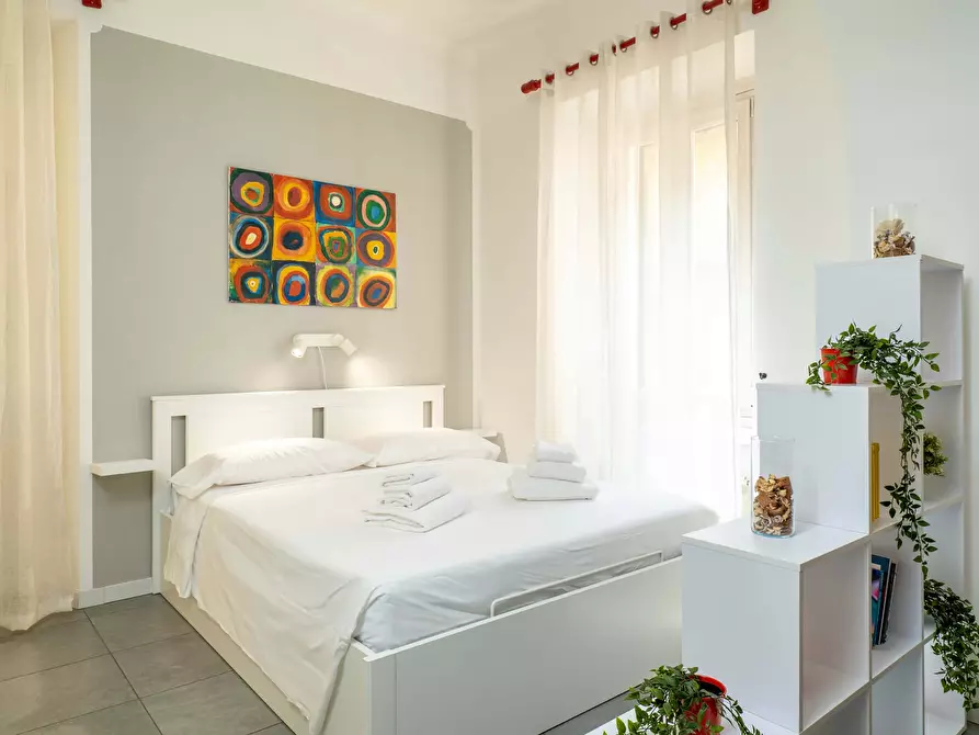 Immagine 22 di Appartamento in affitto  in Via Vigevano a Milano