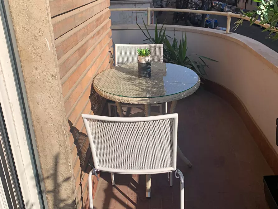 Immagine 15 di Appartamento in affitto  in Via M.Poggioli3 a Roma